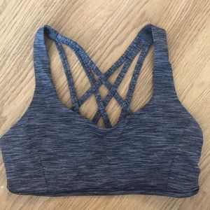 Lululemon Free to be Serene Bra